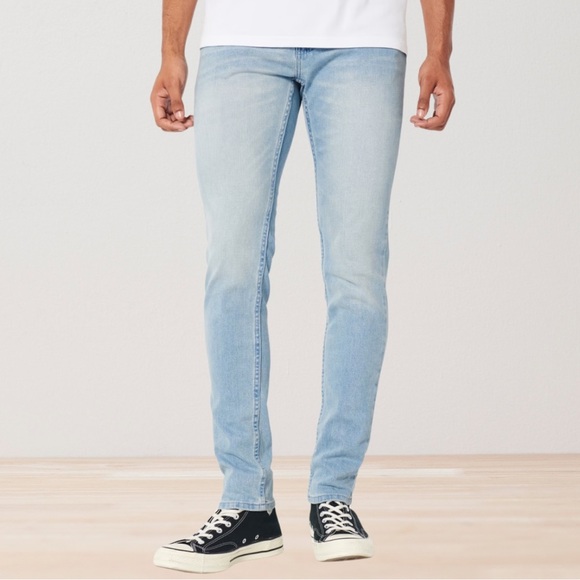 Hollister Men's Skinny Jeans in Light Blue - Picture 1 of 9